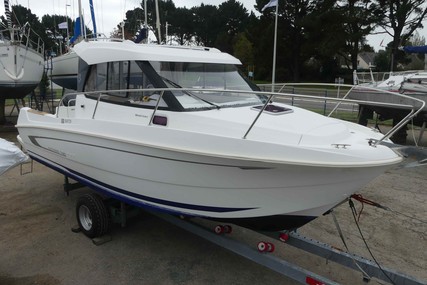 Beneteau Antares 7.80 for sale in France for €36,000 (£30,414)