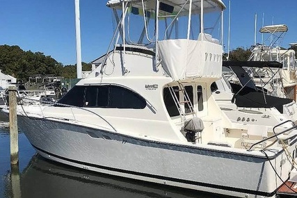 Luhrs Tournament 350 for sale in United States of America for $50,000 (£38,866)