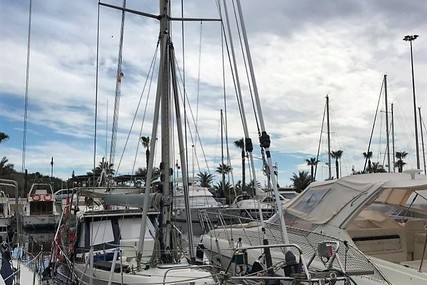 Hallberg-Rassy 352 for sale in for €69,000 (£58,208)