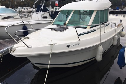 Jeanneau Merry Fisher 625 for sale in France for €12,900 (£11,008)