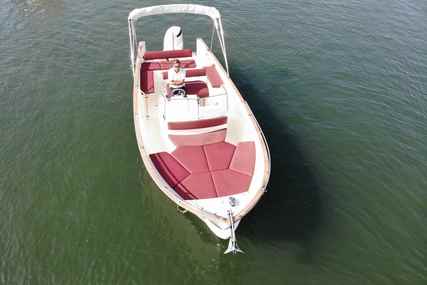 Rhea Marine 27 Open for sale in France for €85,000 (£71,705)