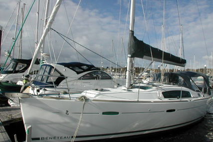Beneteau Oceanis 40 for sale in Spain for £109,950