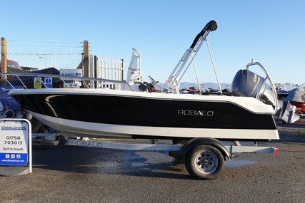 Robalo Centre console R160 for sale in United Kingdom for £21,995